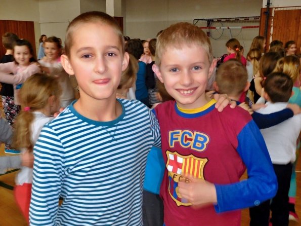 pyzamovka15