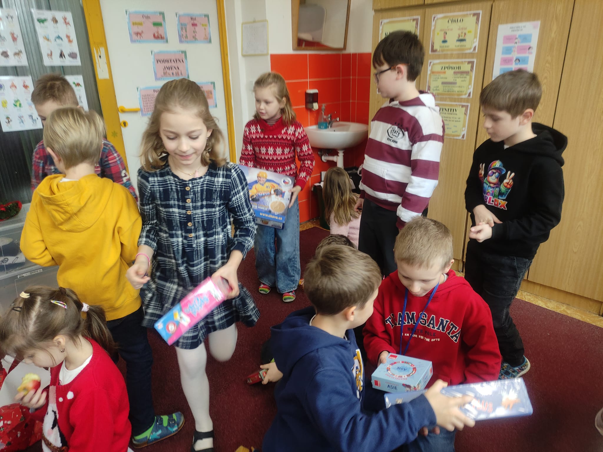 ŠD - Vánoční nadílka v družině