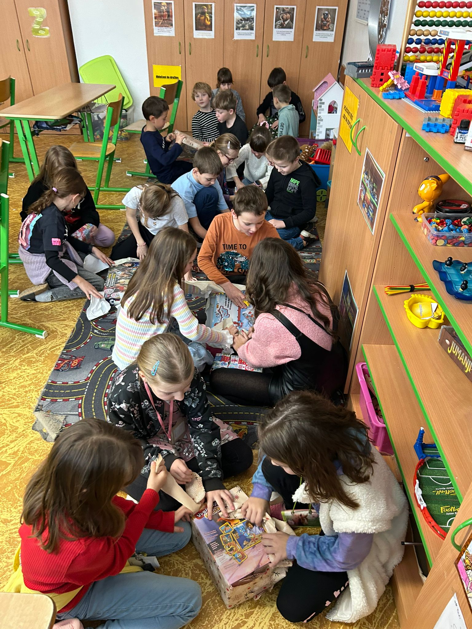 ŠD - Vánoční nadílka v družině