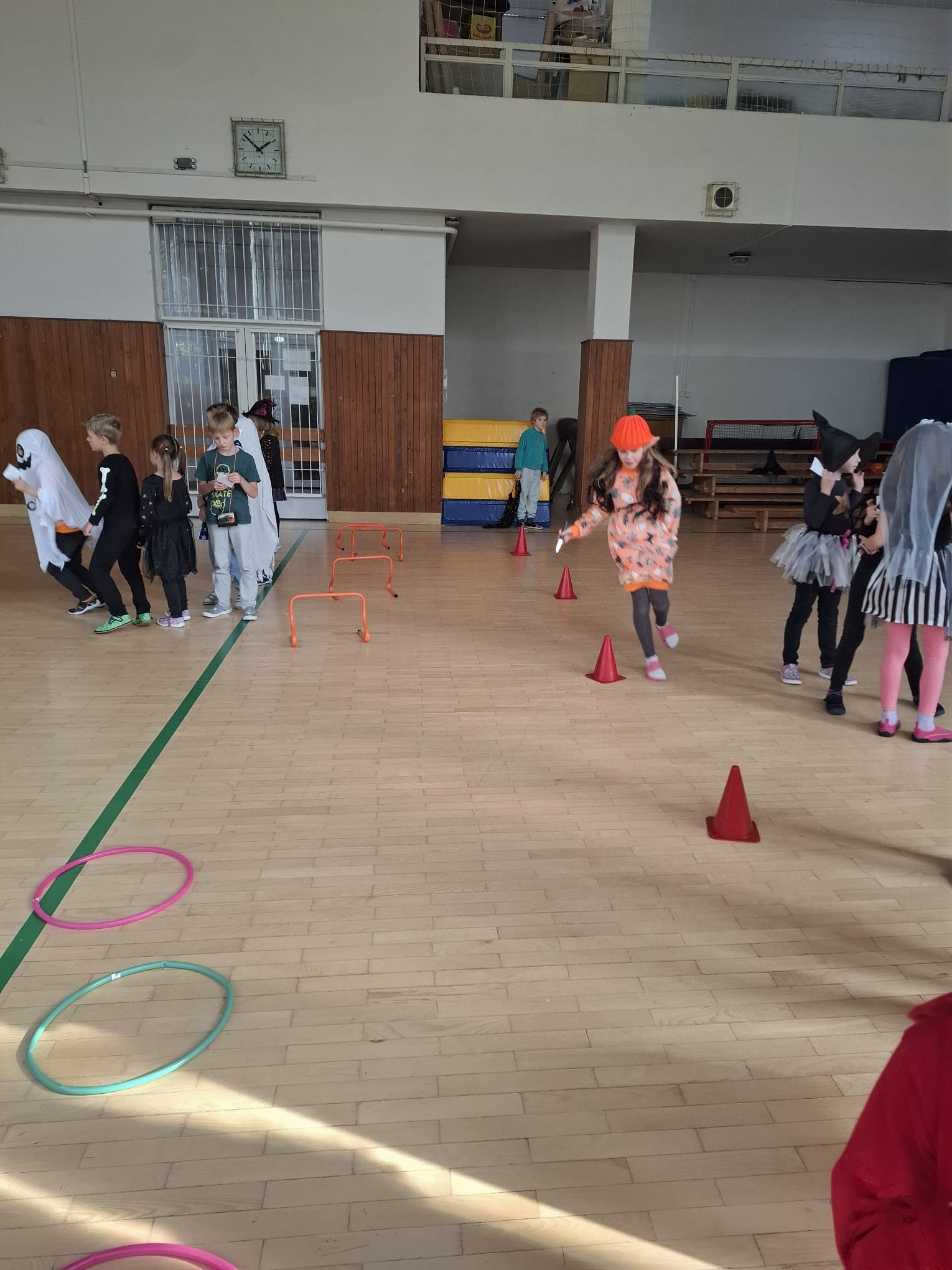 ŠD - Halloweenský rej ve školní tělocvičně