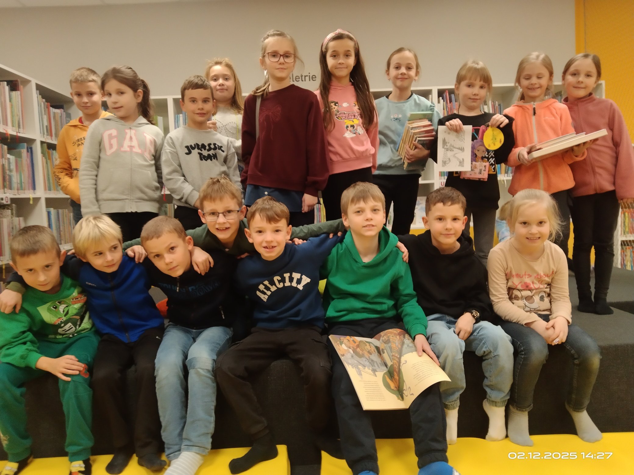 ŠD - Mikulášský program v dětském oddělení knihovny