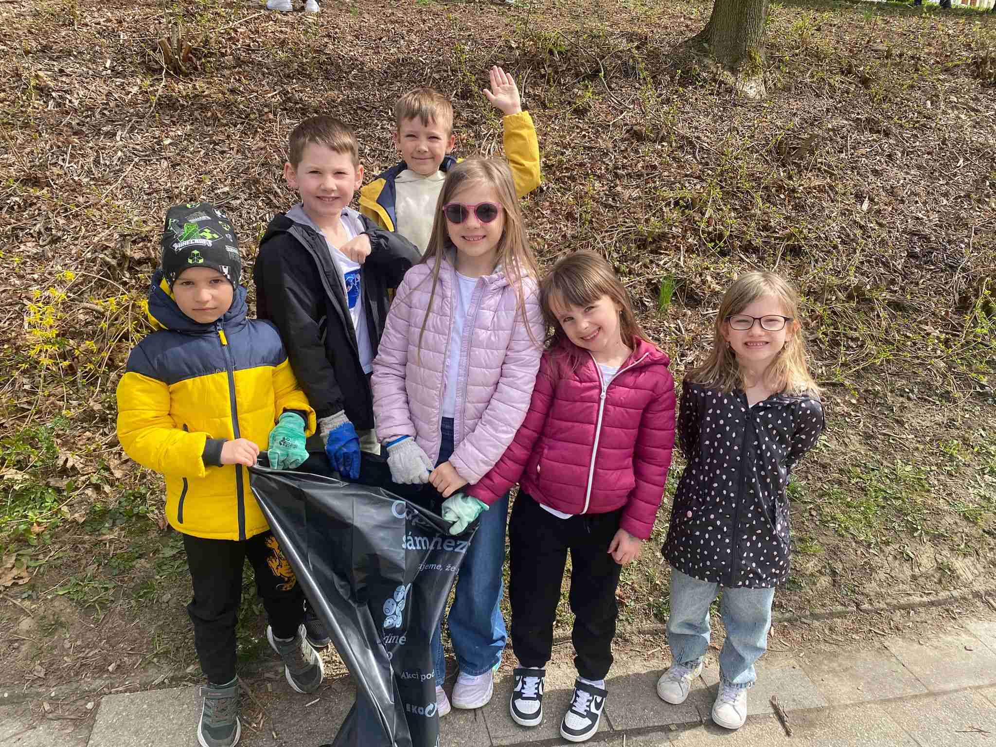 ŠD - Akce Ukliďme Česko 