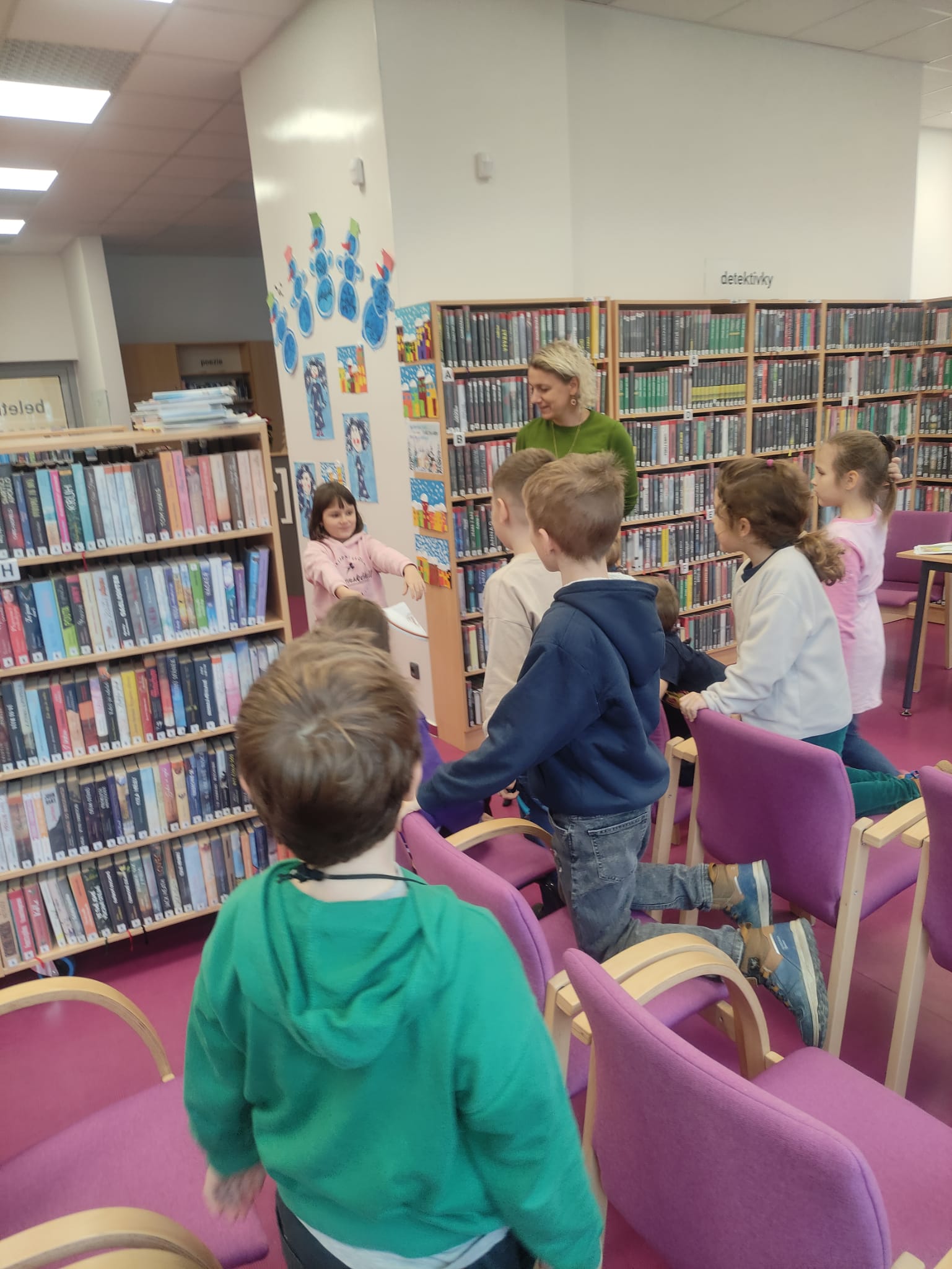 ŠD - Vánoční program v knihovně 2. a 6. oddělení 