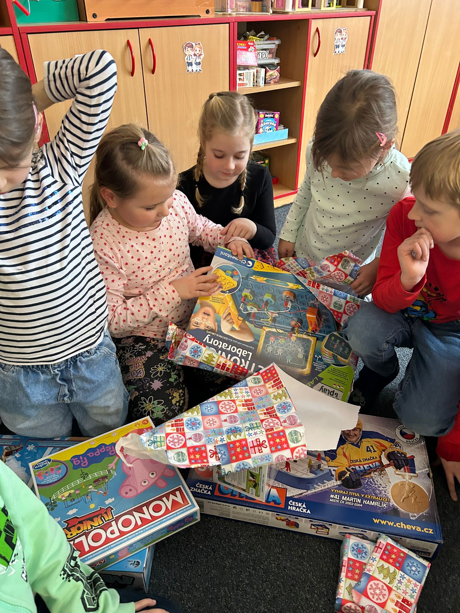 ŠD - Vánoční nadílka v družině