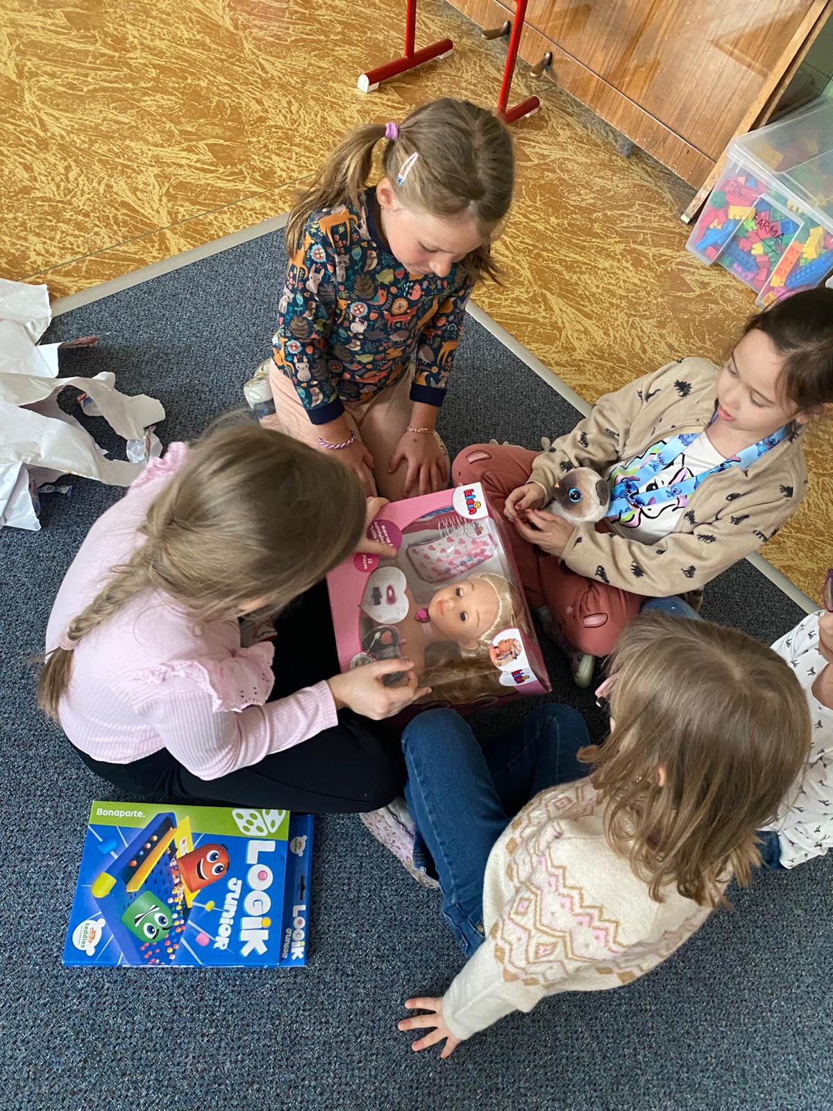 ŠD - Vánoční nadílka v družině