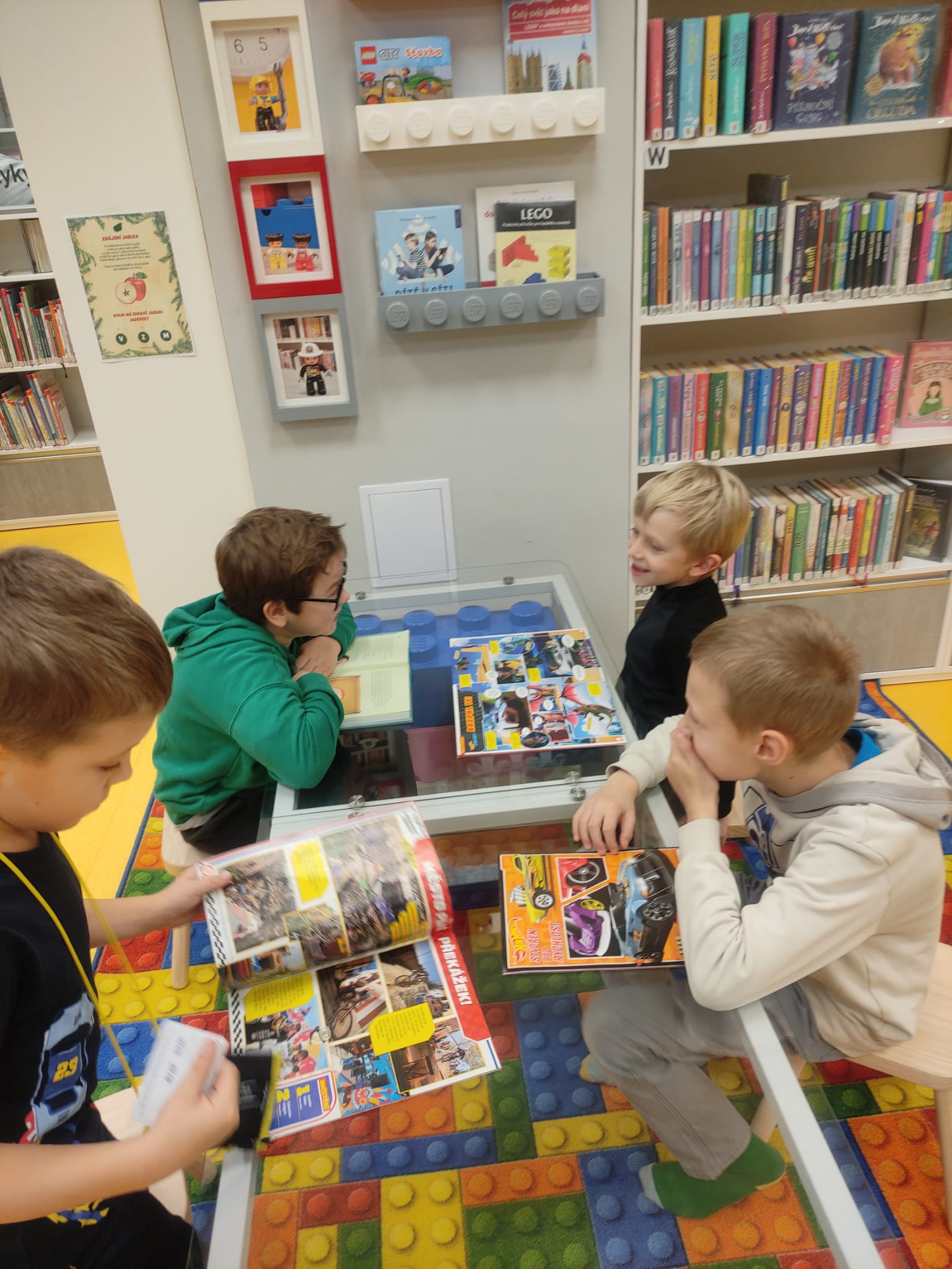 ŠD - Vánoční program v knihovně 2. a 6. oddělení 