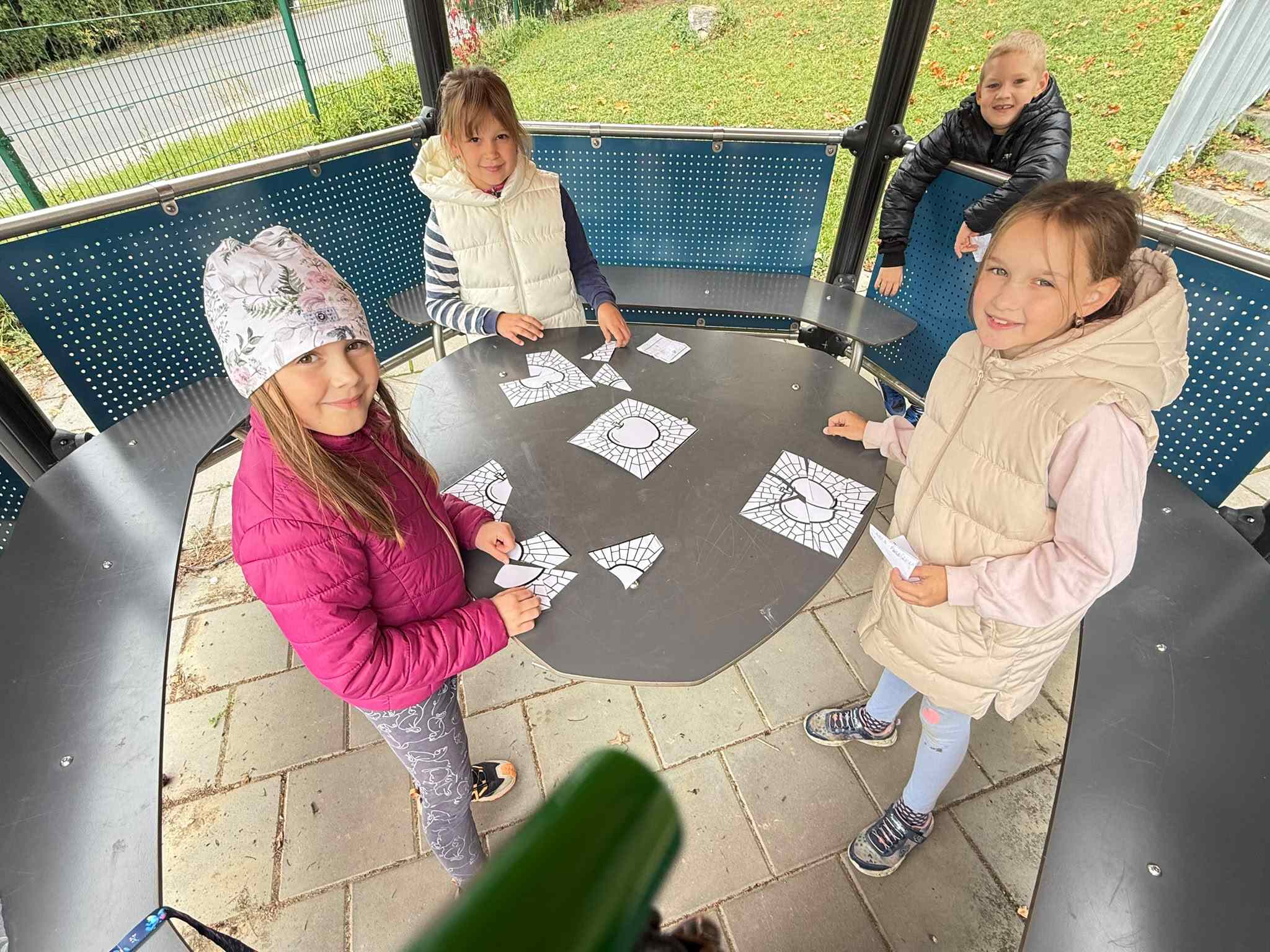 ŠD - Jablíčkobraní na školním hřišti