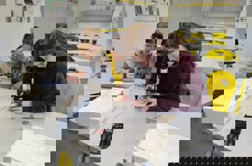 Fyzikální dílna - včelka