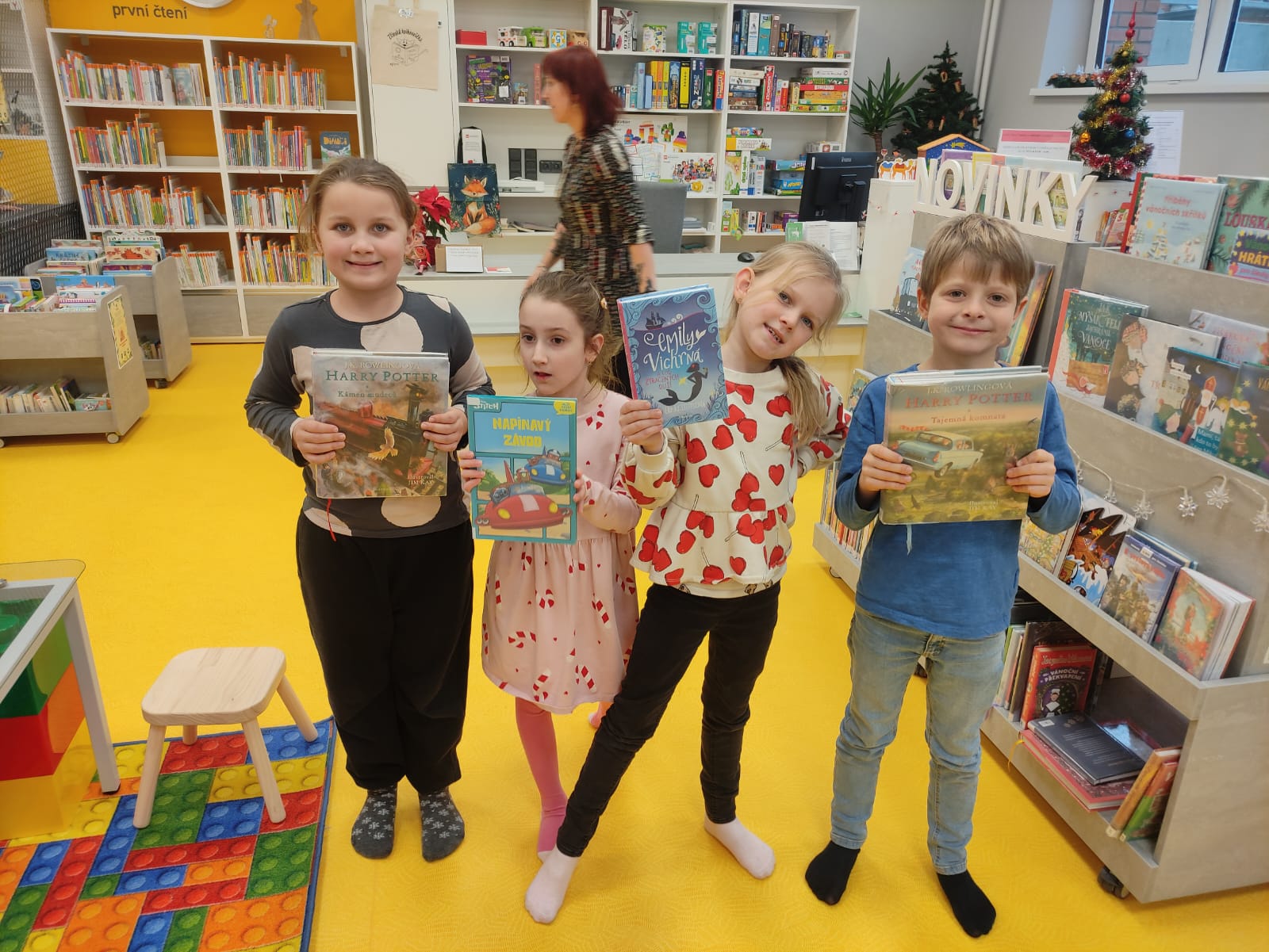 ŠD - Vánoční program v knihovně 4. oddělení 