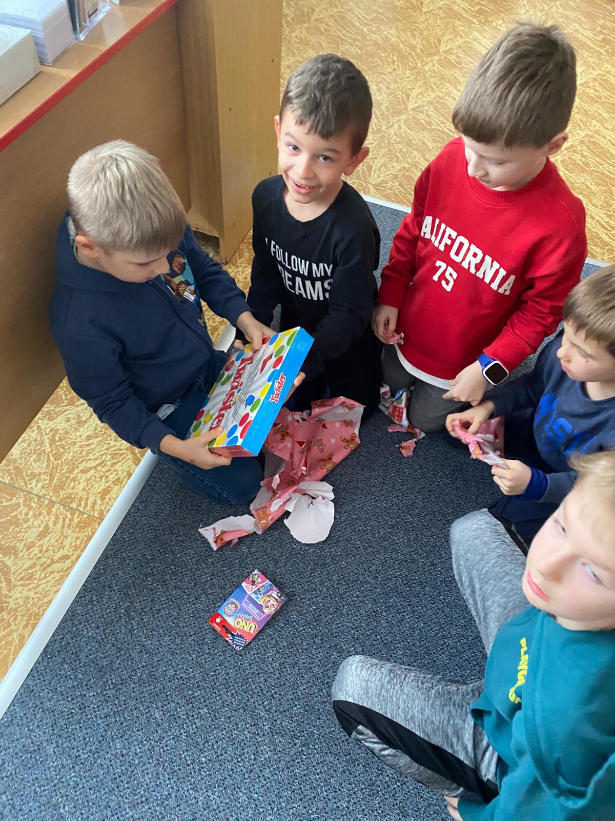 ŠD - Vánoční nadílka v družině