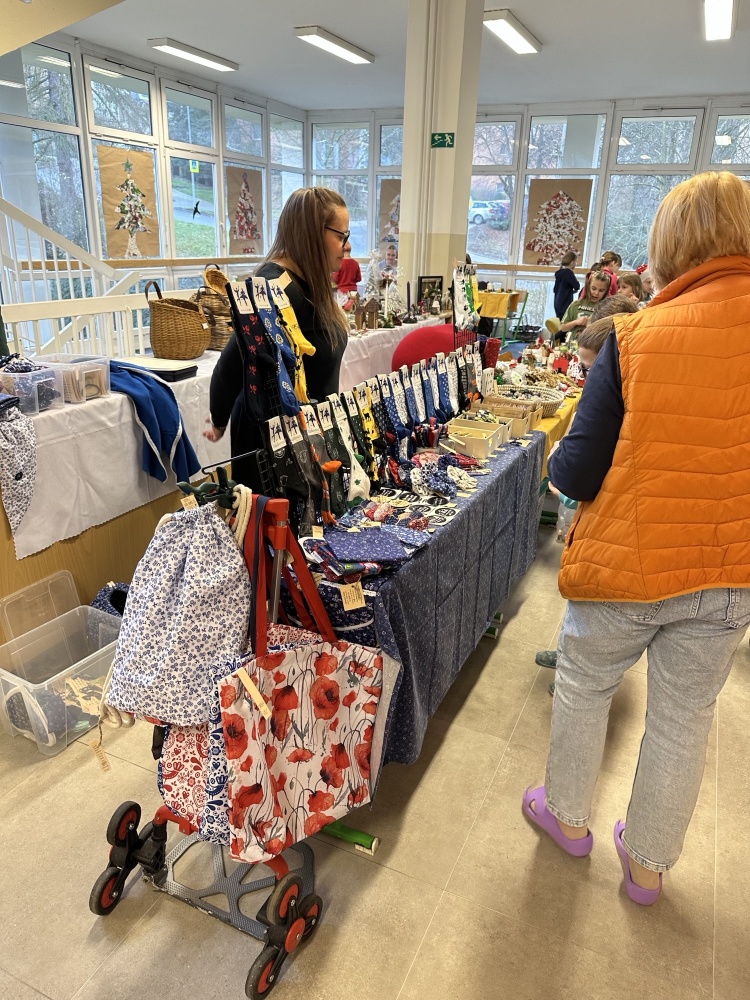 Vánoční jarmark a tvoření